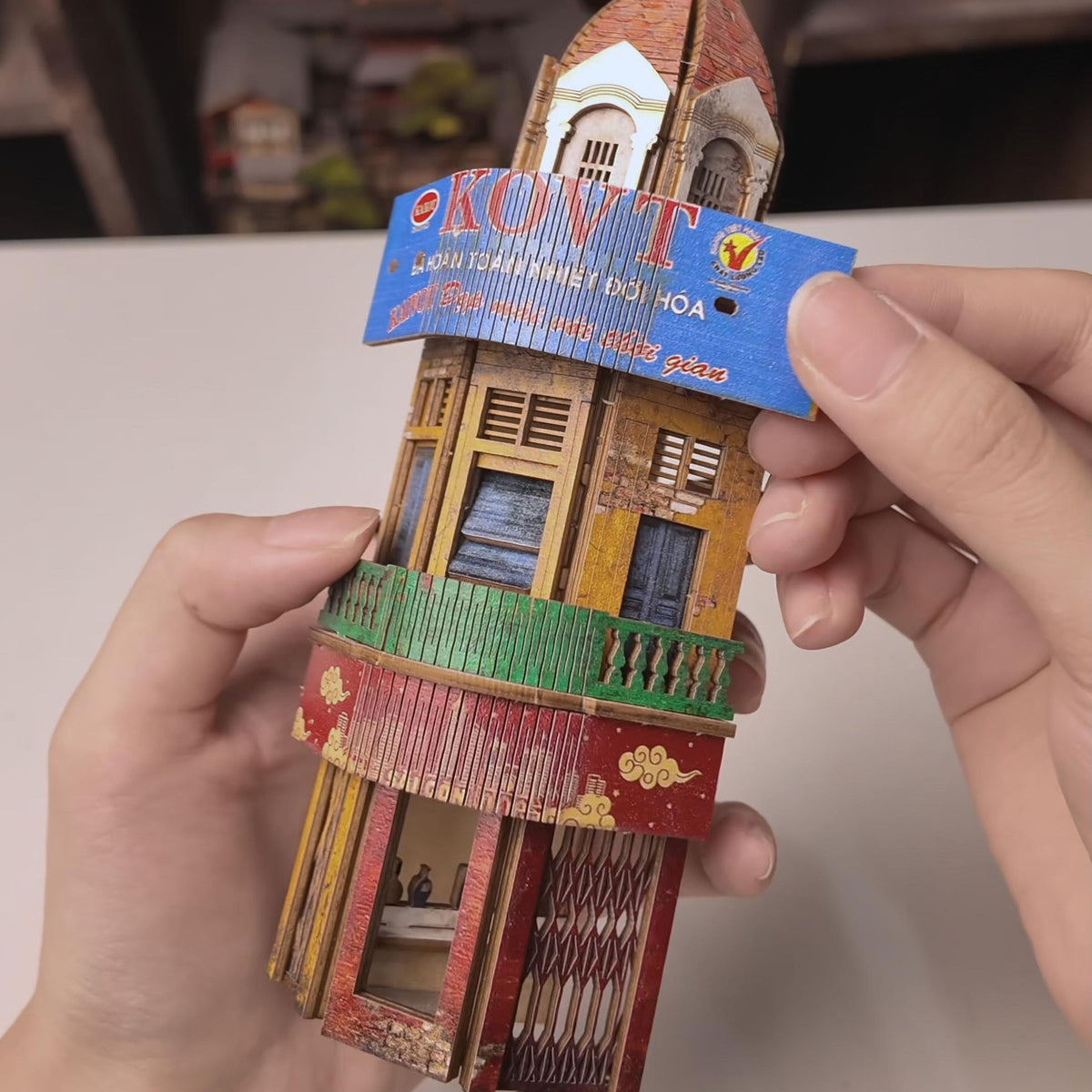 Book Nook The Saigon 1990s - Viet Nam DIY kit - BN029