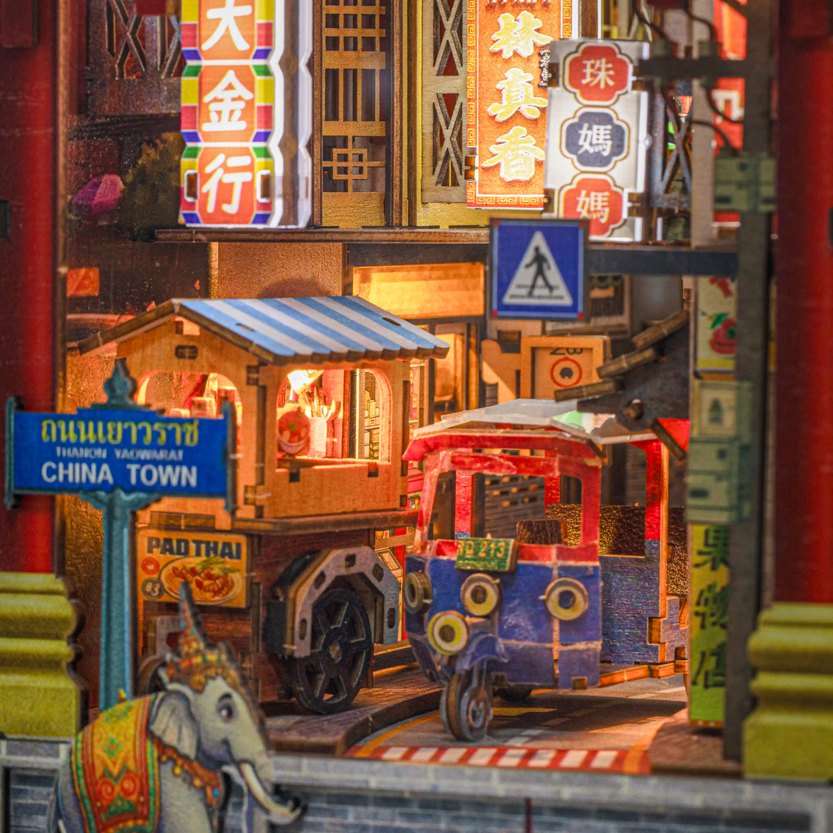 Book Nook BangKok - Yaorawat (China Town) - BN040