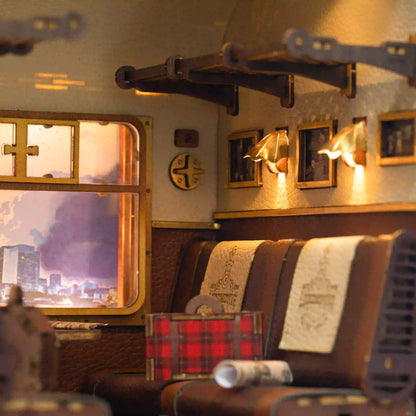 Book Nook 1940s Train Cabin DIY kit - BN003